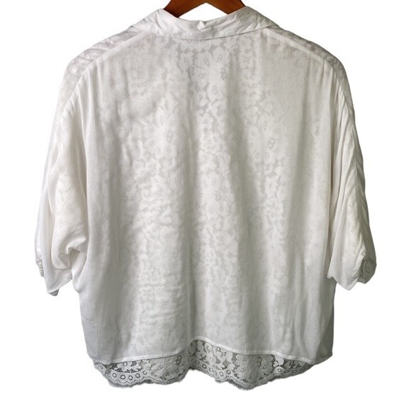 ST. STUDIO Georgette Covered Lace Badwing Button Up Cropped Shirt Short Sleeve - Picture 4 of 16
